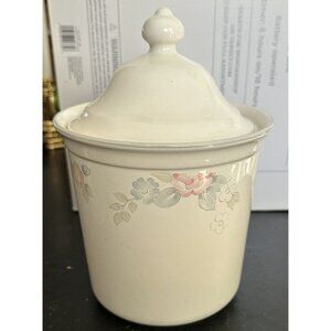 Pfaltzgraff Wyndham Kitchen Canister 1.5 Qt With Lid Discontinued Farmhouse 80'S